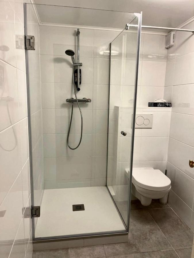 The Burgklause Boutique Hotel Линц ам Рейн Екстериор снимка