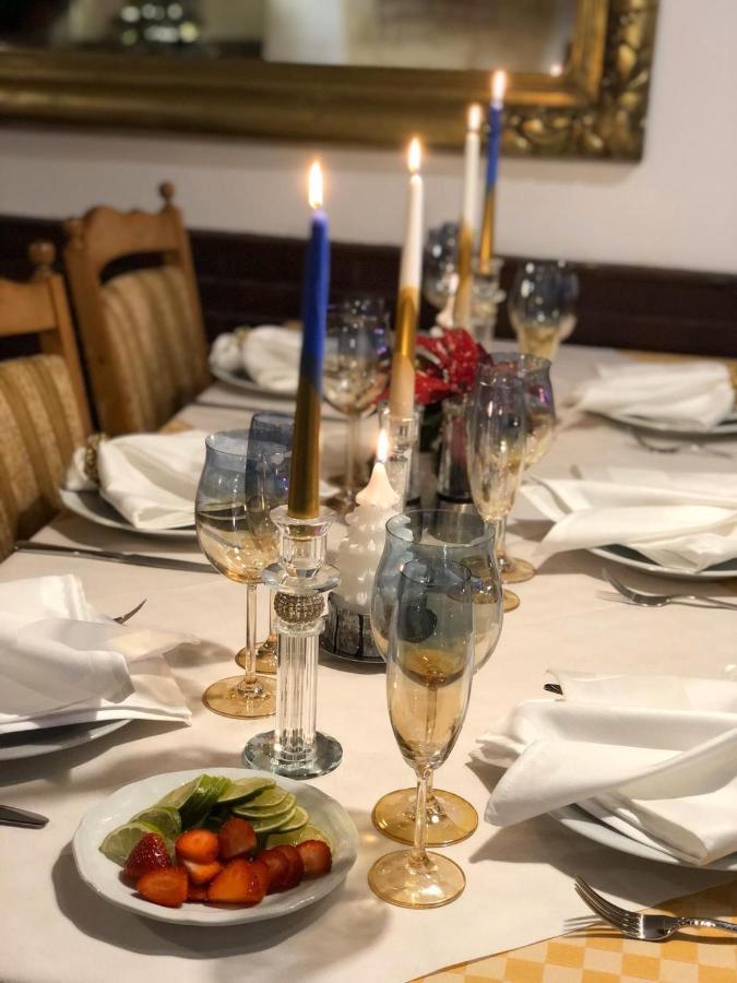 The Burgklause Boutique Hotel Линц ам Рейн Екстериор снимка